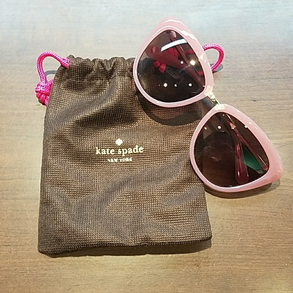 kate spade Accessories - Kate Spade Sunnies